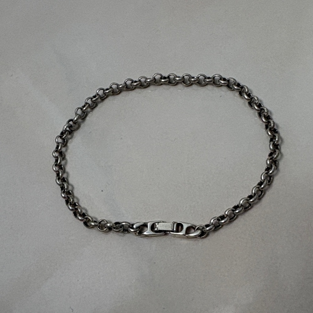 Silver Men’s Rolo Link Chain Bracelet Classic Link Design. 10”